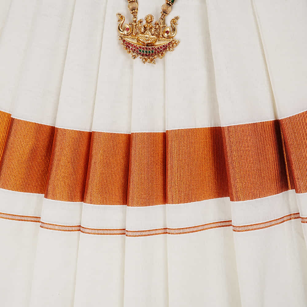Plain Cotton 3 Inch Copper Zari Elegant Kerala Saree