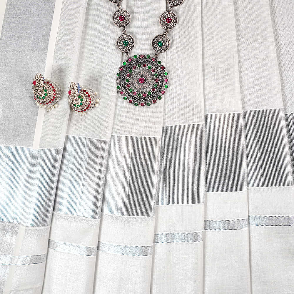 Plain Silver Tissue Kerala Saree with 3 Inch Silver Zari Border