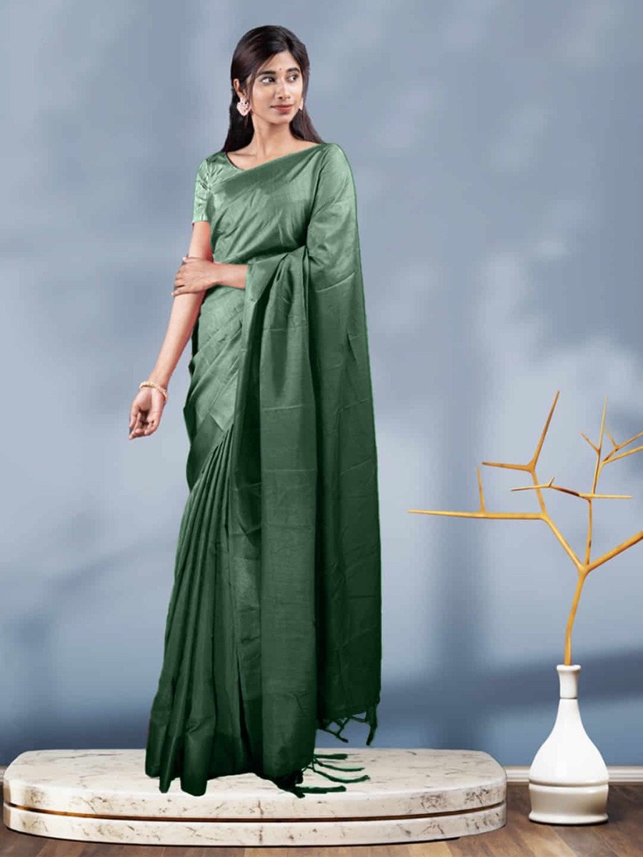Stylish Fashion Hunter Green Vichitra Silk Plain Saree for Women